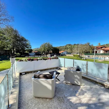 Akla Valles Pasiegos 酒店 Saro