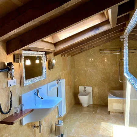 酒店 Akla Valles Pasiegos 4*