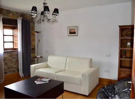 Akla Valles Pasiegos Saro