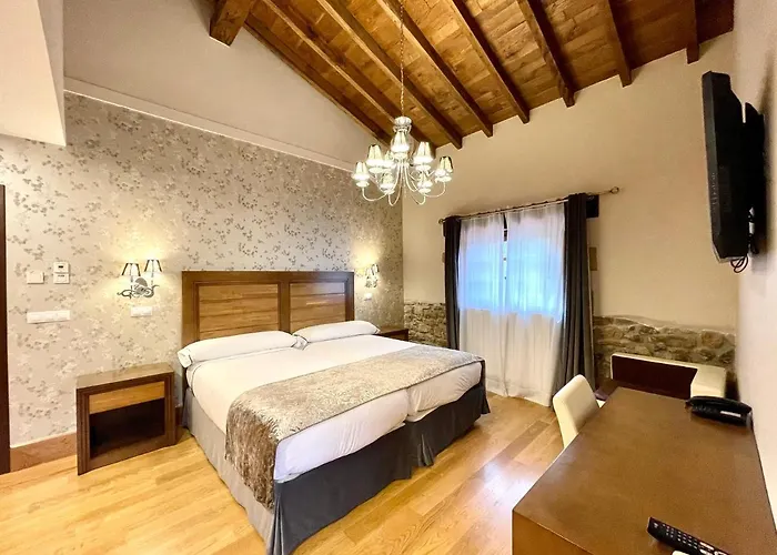 Hotel Akla Valles Pasiegos 4*