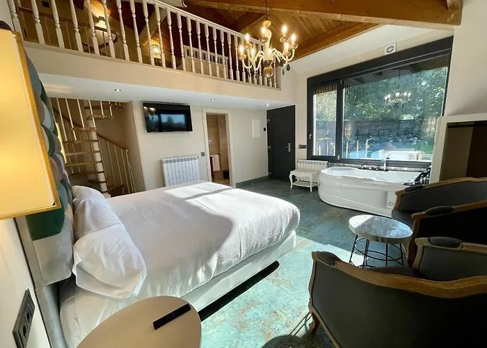 Akla Valles Pasiegos Hotel