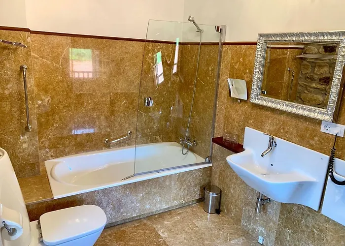 Hotel Akla Valles Pasiegos 4*