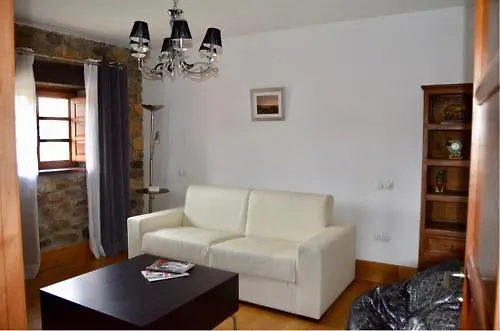 Akla Valles Pasiegos Saro